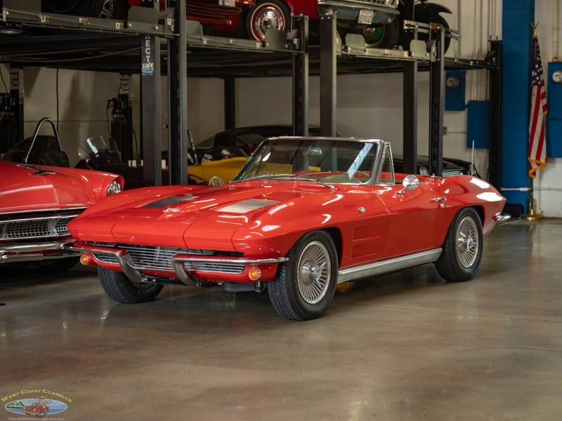 1963 Chevrolet Corvette C2 (1963 - 1967) Convertible