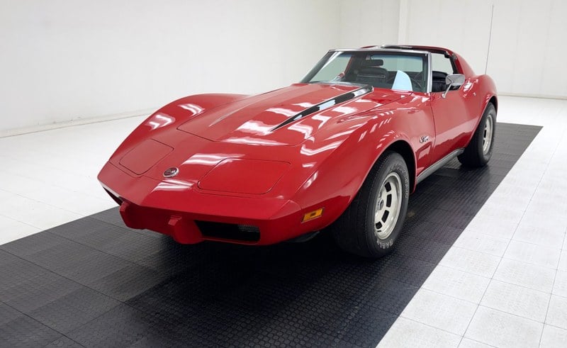 1975 Chevrolet Corvette - 2 1975 Chevrolet Corvette - 2