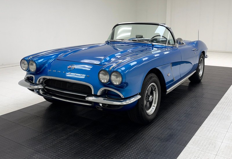 1962 Chevrolet Corvette - 2 1962 Chevrolet Corvette - 2