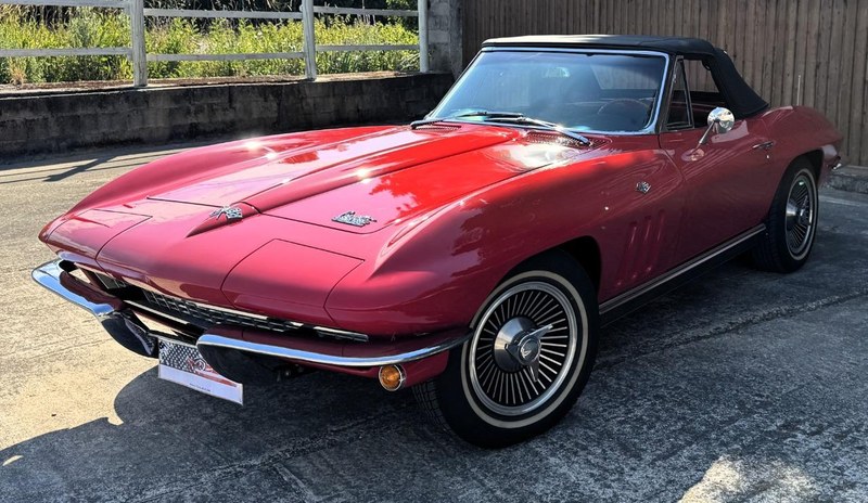 1965 Chevrolet Corvette - 1 1965 Chevrolet Corvette - 1