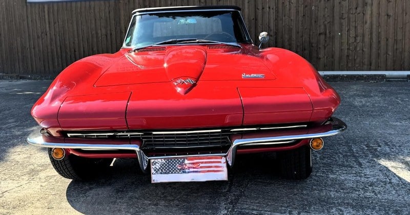 1965 Chevrolet Corvette - 2 1965 Chevrolet Corvette - 2