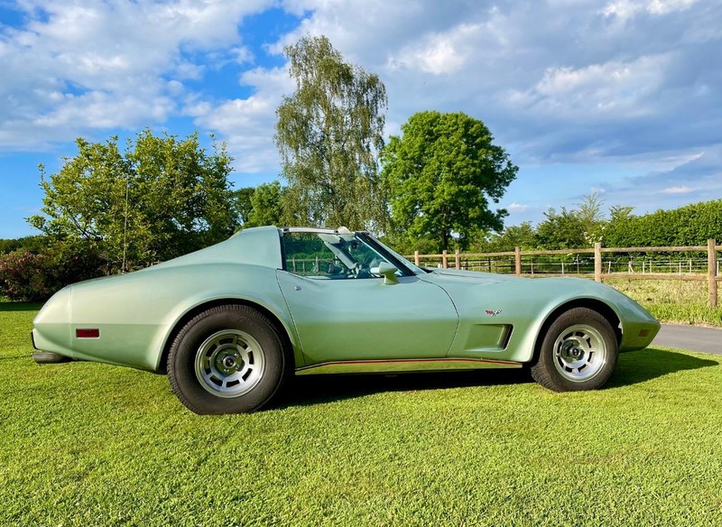 1977 Chevrolet Corvette - 2 1977 Chevrolet Corvette - 2
