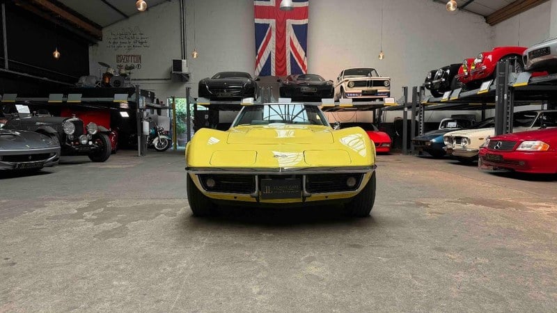 1969 Chevrolet Corvette - 2 1969 Chevrolet Corvette - 2