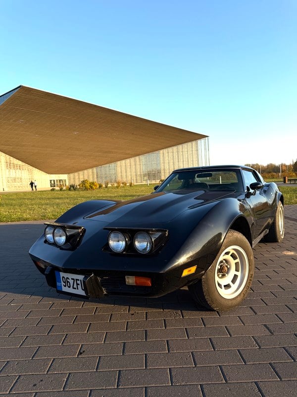 1976 Chevrolet Corvette - 1 1976 Chevrolet Corvette - 1