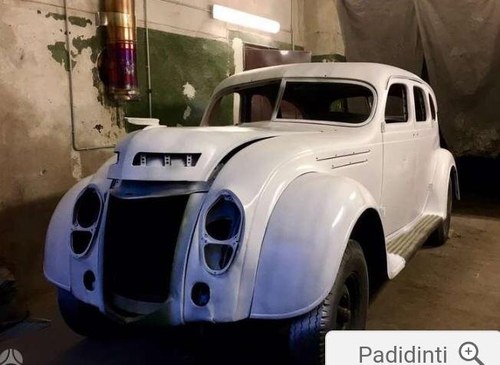 Chrysler Airflow 1938 for sale For Sale
