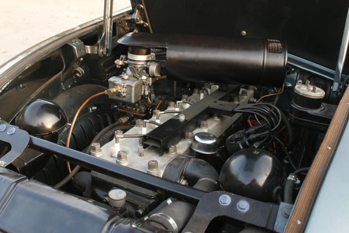 1934 Chrysler Airflow - 6