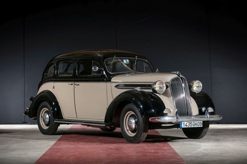 1936 Chrysler Junior Limousine - No reserve For Sale by Auction