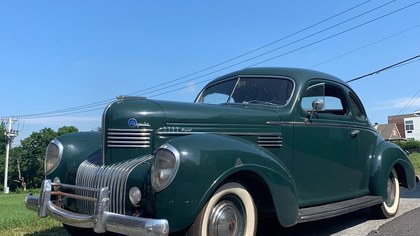 1939 Chrysler royal business coupe