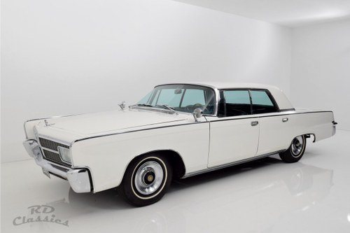 1965 Chrysler Imperial - 3
