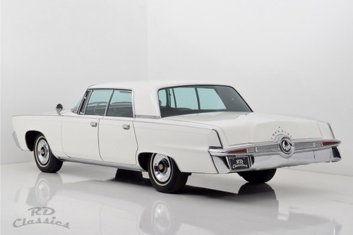 1965 Chrysler Imperial - 5