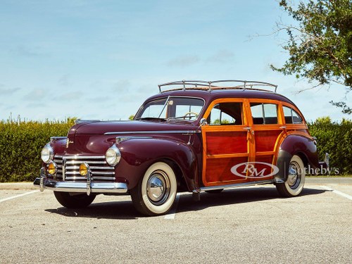 1941 Chrysler Town and Country Nine-Passenger Station Wagon  For Sale by Auction