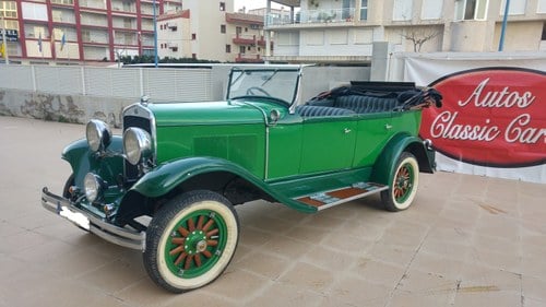 1929 Chrysler Royal - 2