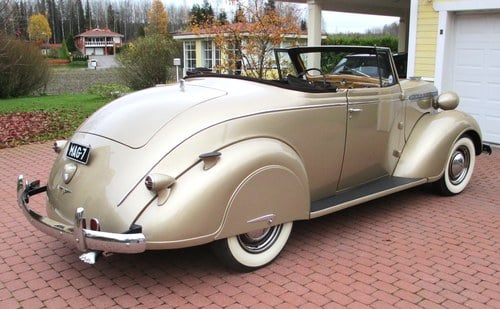 1937 Chrysler Royal - 2
