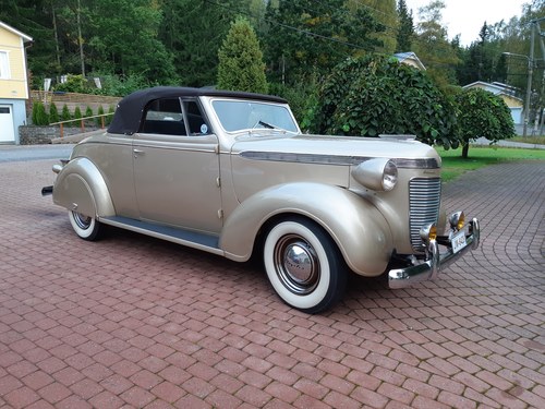 1937 Chrysler Royal