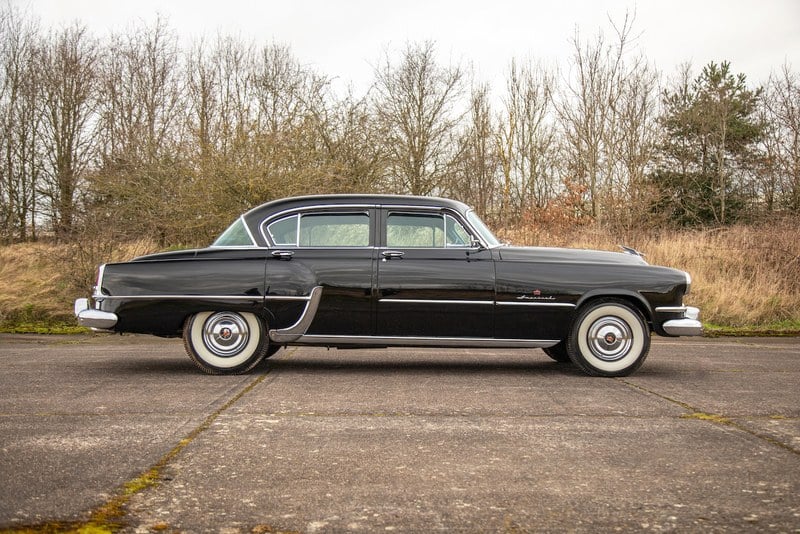 1954 Chrysler Imperial - 7
