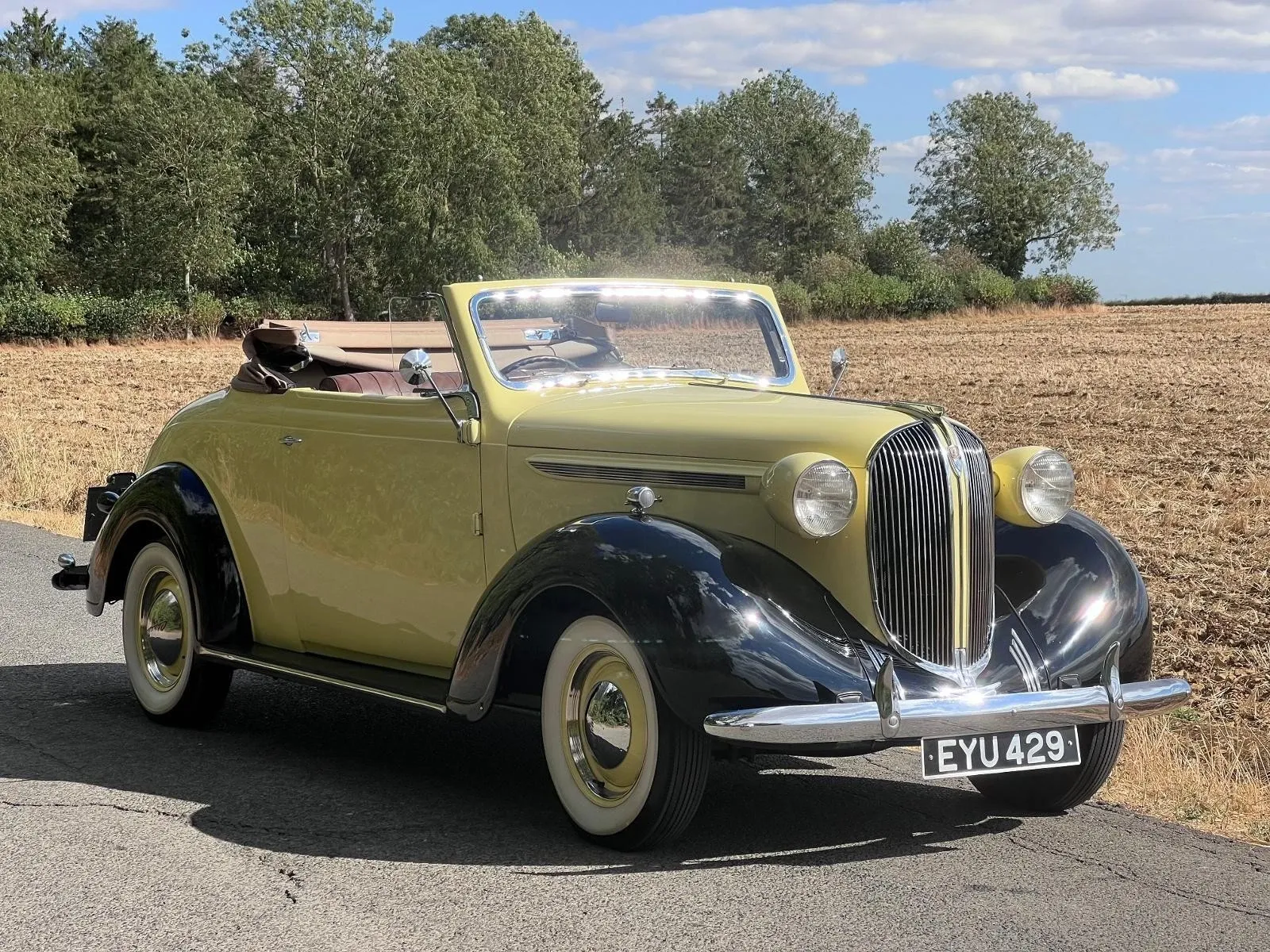 1938 Chrysler Royal dickie seat, six cyl