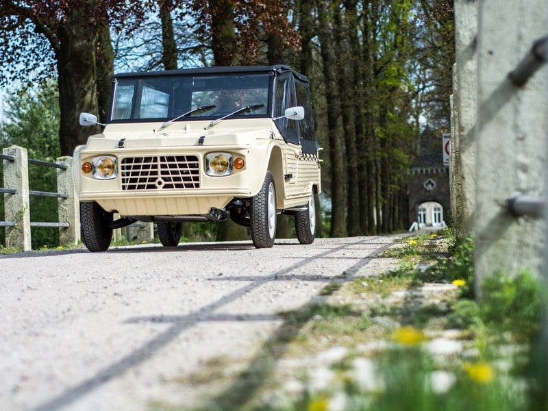 New Mehari Beige Hoggar 600km 4 pers.