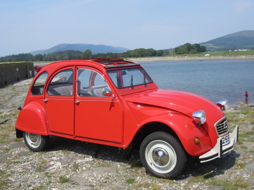 1987 Citroen 2CV6. NOW SOLD...to a very nice new owner! VENDUTO