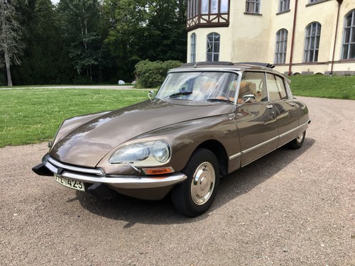 1974 A beautifully preserved top spec DS! For Sale