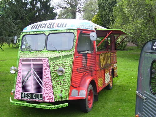 Superb 1955 Split screen Citroen HY Sales van VERKAUFT