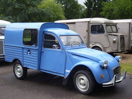 1978 Superb Citroen 2cv van VENDU