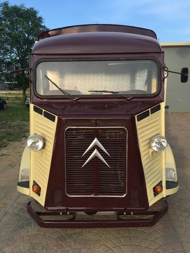 1975 Citroen HY food truck van for catering buisness For Sale