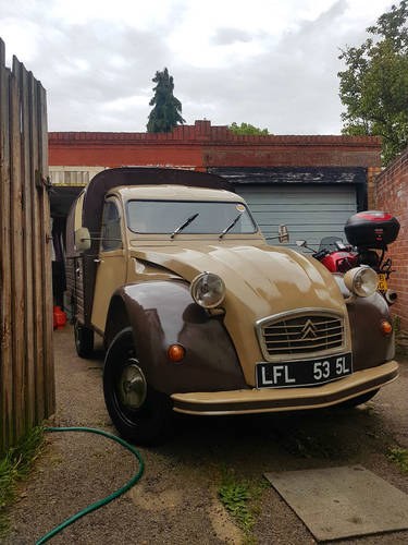 1972 Citroen AK400 converted to coffee bar. For Sale