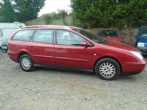 2004 BIG DIESEL ESTATE WITH A TOW BAR JULY 2019 MOT GOS WELL In vendita