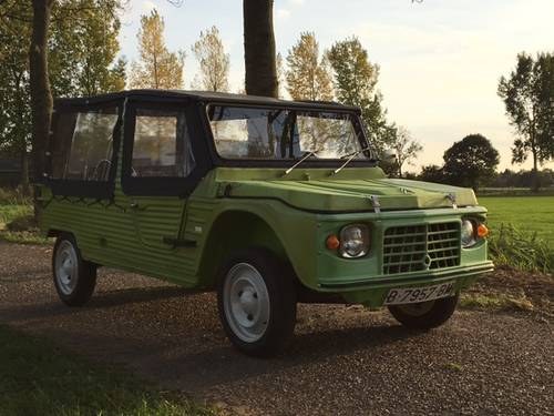 Mehari Vert tibesti 4 persons 23-03-1976 55550 km SOLD