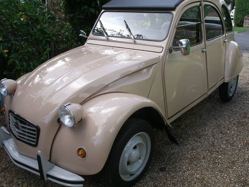 1983 rare fully restored 2cv special For Sale