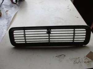 Windscreen lower grill for Citroen Sm For Sale (picture 1 of 6)