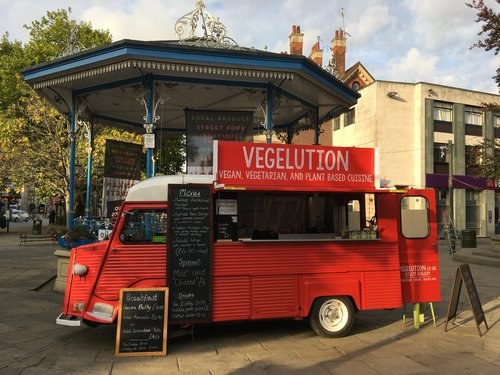 1974 HY van fully fitted for catering In vendita