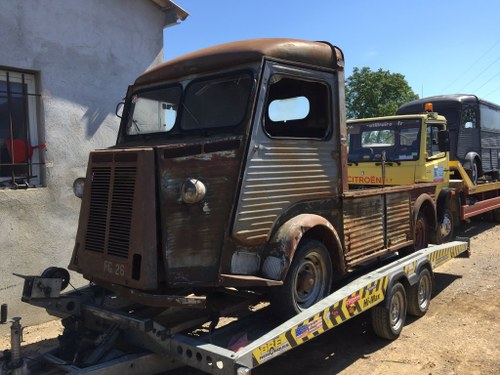 1955 HY pick up rolling shell In vendita