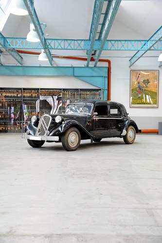 1954 Citroën Traction 15-Six For Sale by Auction