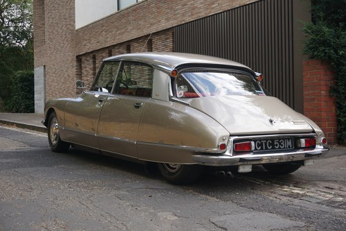 1973 A stunning & comprehensively restored DS 23 IE Pallas SOLD