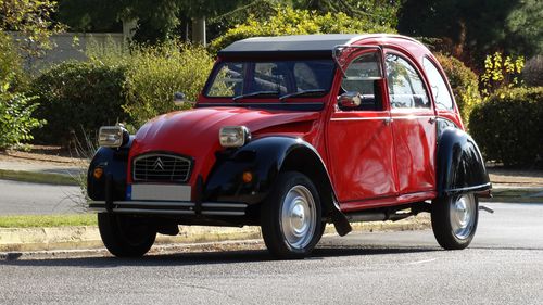 Picture of 1980 Citroen 2CV6 Club, fully restored - For Sale