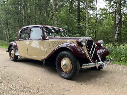 1954 Superb Citroen Traction 11BL - long version Kaufen Bei