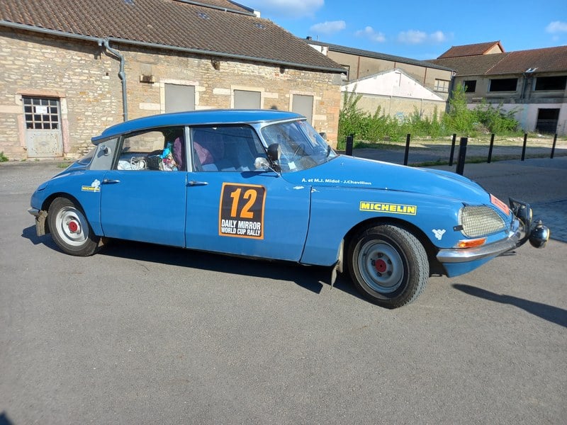 Citroen Ds21 For Sale | Car and Classic