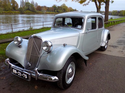 1955 CITROEN LIGHT FIFTEEN - RHD (BIG BOOT) VENDUTO