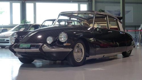 Picture of 1964 One of seven AEAT Semi Cabriolets, Charles De Gaulle's flags - For Sale