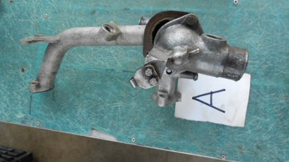 Water manifold for Citroen SM