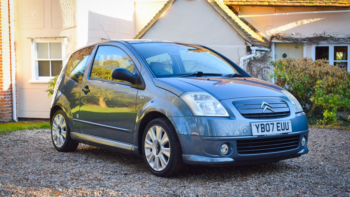 2007 Citroen C2 Grey Manual, 5 speed Right Hand Drive in Saffron Walden ...