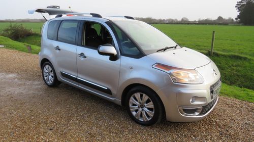 Picture of 2009 (09) Citroen C3 Picasso 1.6 HDi 16V EXCLUSIVE 5 DOOR - For Sale