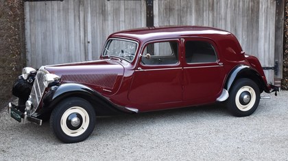 Beautifully restored Citroën Traction Avant 11B (LHD)