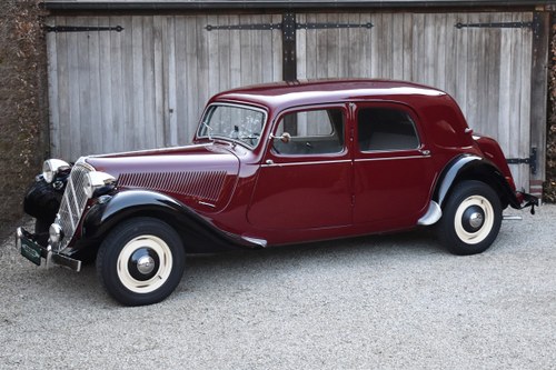1952 Beautifully restored Citroën Traction Avant 11B (LHD) Kaufen Bei