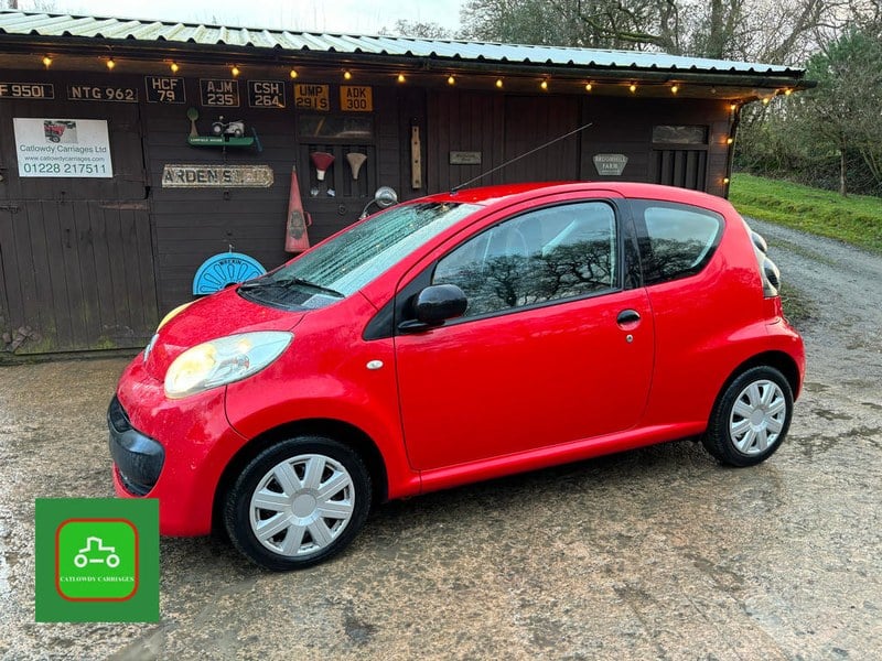 CITROEN C1 VIBE 1 OWNER 16STAMP SERV HISTORY NEW MOT SEE VID