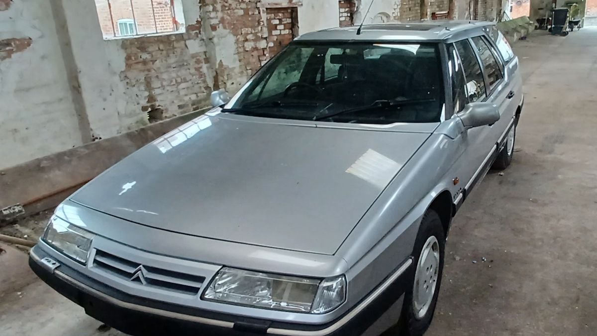 Automobile Citroën XM 3.0 V6 24V Break Vert 1998 1/18 OT379 Automobile Citroën XM 3.0 V6 24V Break Vert 1998 1/18 OT379