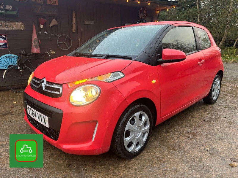 CITROEN C1 VVTi 2015 FREE TAX JUST SERVICED NEW MOT SEE VID