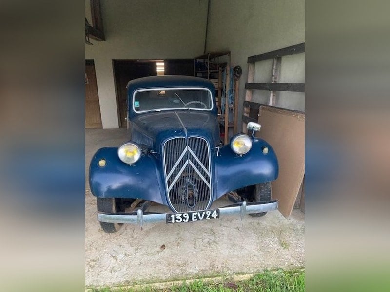 CITROEN Traction 11 B - 1955