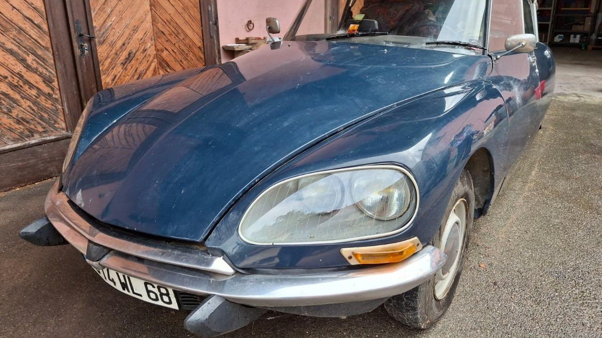 Ds 1973 1973 Citroen DS Bleu Manuel, 4 vitesses Conduite à gauche in Cernay ...